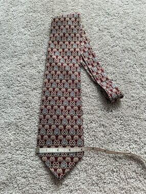 Classic Burgundy Patterned Men's Tie